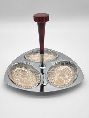 VTG Glo-Hill Canada Gourmates 3 Section Relish Tray Red Bakelite Chrome MCM